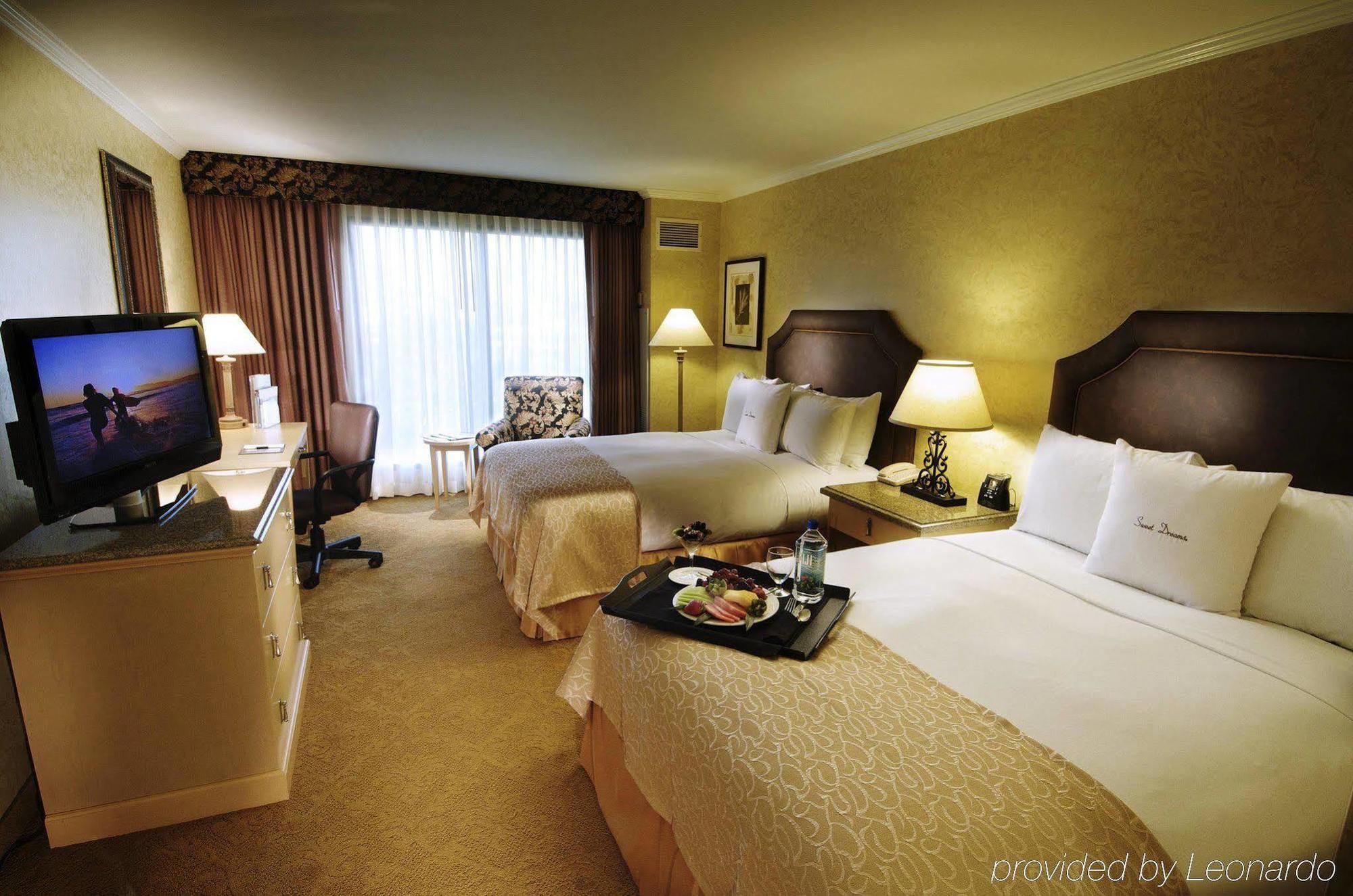 Doubletree By Hilton Irvine Spectrum Quarto foto